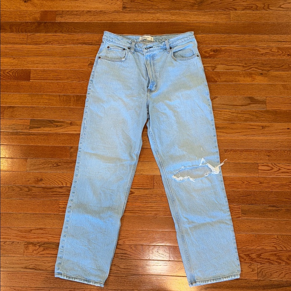 Abercrombie & Fitch Light Blue Women's Straight Leg Jeans